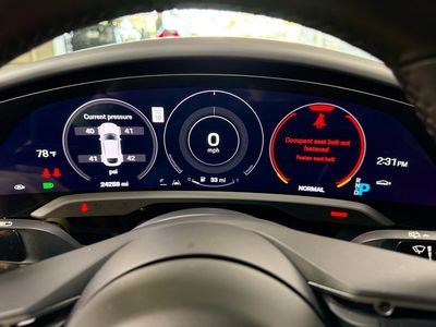 2022 Porsche Taycan — photo 37 view