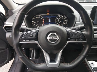2024 Nissan Altima — photo 12 view
