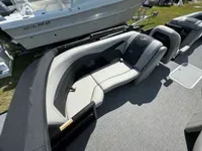 2026 Barletta Cabrio C24QC - Photo 9