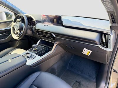 2026 Mazda CX-70 - Photo 16