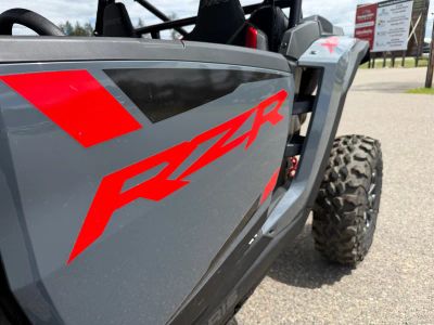 2026 Polaris RZR XP 1000 Ultimate — photo 9 view