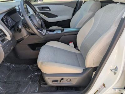 2023 Nissan Rogue - Photo 11