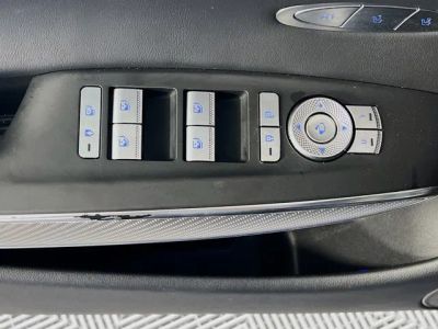 2024 Genesis GV70 — photo 12 view