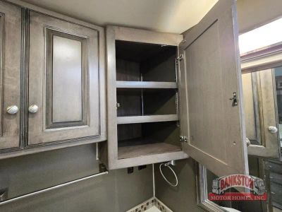 2017 Adventurer 35P - Photo 29