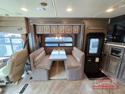 2017 Adventurer 35P - Photo 17
