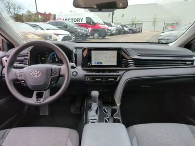2026 Toyota Camry - Photo 13