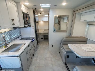 2026 Thor Motor Coach Quantum - Photo 9