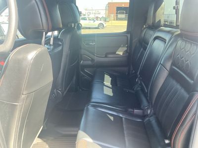 2023 Nissan Frontier — photo 18 view