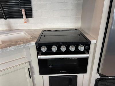 2023 Jayco Jay Flight SLX Western Edition - Photo 21
