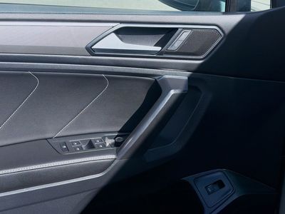 2022 Volkswagen Tiguan - Photo 16