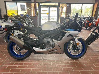 2026 Suzuki GSX-R600 - Photo 7