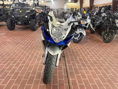 2026 Suzuki GSX-R600 - Photo 1