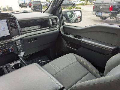 2025 Ford F-150 — photo 16 view