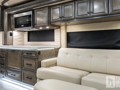 2022 Tiffin Motorhomes Allegro Bus - Photo 11