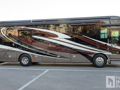 2022 Tiffin Motorhomes Allegro Bus - Photo 2