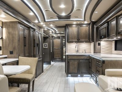 2022 Tiffin Motorhomes Allegro Bus - Photo 9