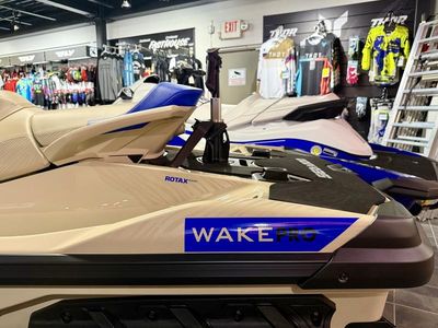 2025 Sea-Doo Wake Pro 230 - Photo 6