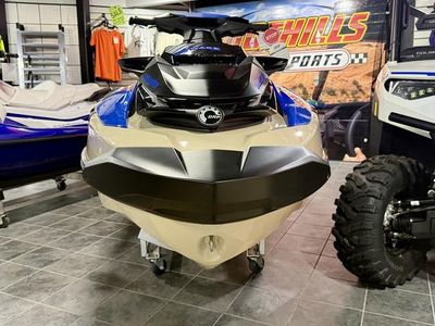 2025 Sea-Doo Wake Pro 230 - Photo 4