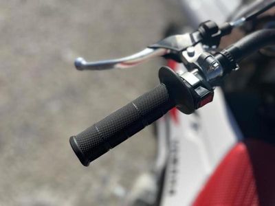 2026 Yamaha YZ125 70th Anniversary Edition - Photo 9