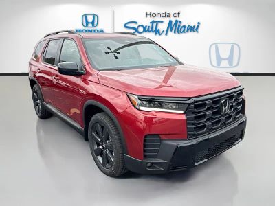 2026 Honda Pilot Sport in Radiant Red Metallic II — front three-quarter view