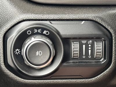 2020 Jeep Wrangler - Photo 18