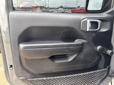2020 Jeep Wrangler - Photo 5