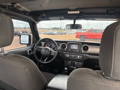 2020 Jeep Wrangler - Photo 23