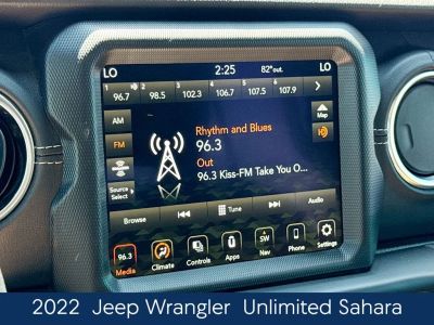 2022 Jeep Wrangler - Photo 29