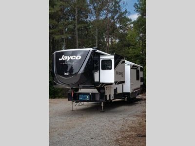 2026 Jayco Seismic - Photo 24