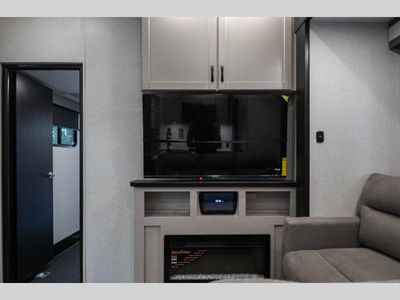 2026 Jayco Seismic - Photo 15