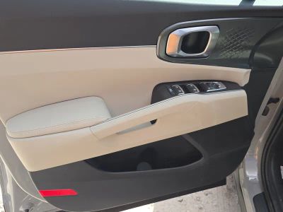2026 Kia Sorento — photo 17 view
