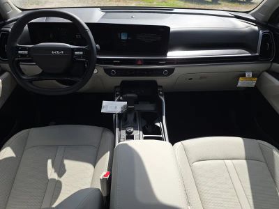 2026 Kia Sorento — photo 12 view