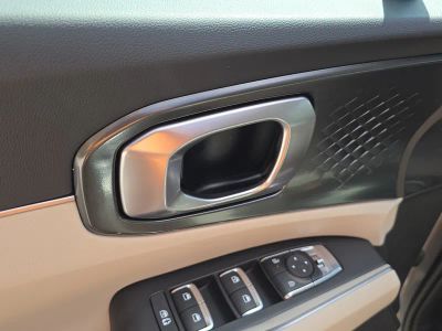 2026 Kia Sorento — photo 18 view