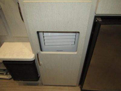 2022 Thor Motor Coach RIZE - Photo 9