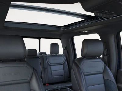 2025 Ford F-150 — photo 21 view