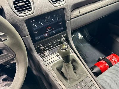 2025 Porsche 718 Cayman — photo 23 view