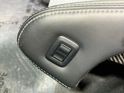 2025 Porsche 718 Cayman — photo 22 view