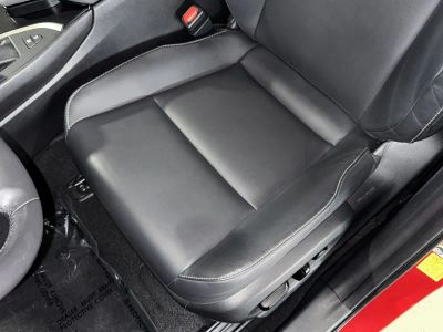 2024 Lexus UX — photo 33 view
