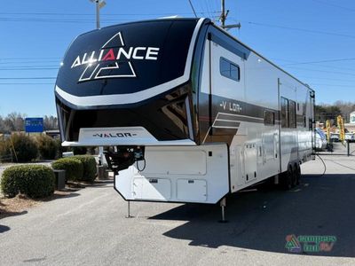 2026 Alliance RV Valor - Photo 3