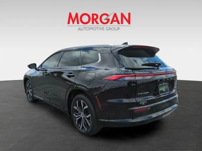 2025 Toyota Crown Signia — photo 7 view