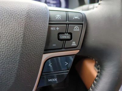 2025 Toyota Crown Signia — photo 27 view