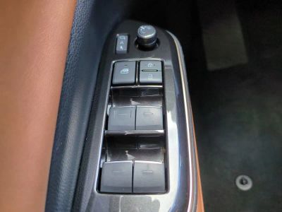 2025 Toyota Crown Signia — photo 25 view