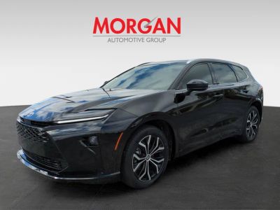 2025 Toyota Crown Signia — photo 9 view