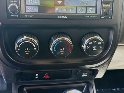 2016 Jeep Patriot — photo 15 view