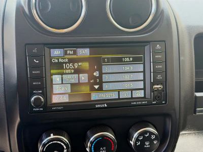 2016 Jeep Patriot — photo 13 view