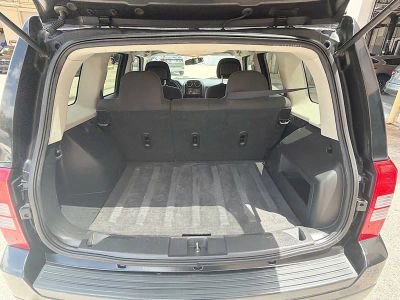 2016 Jeep Patriot — photo 26 view