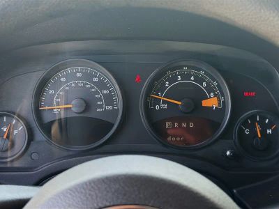 2016 Jeep Patriot — photo 11 view