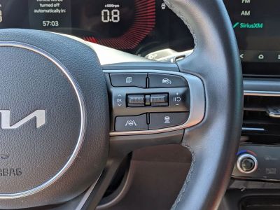 2025 Kia K5 - Photo 17