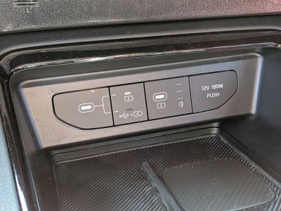2025 Kia K5 - Photo 15