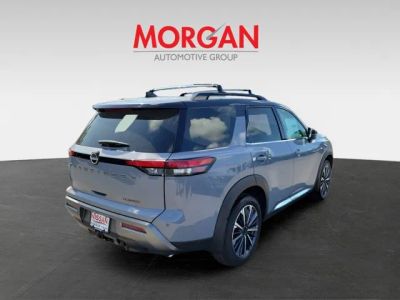 2026 Nissan Pathfinder — side profile view